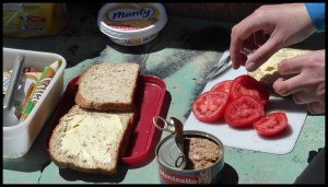 casse-croute. Tomate = attention, danger !!
