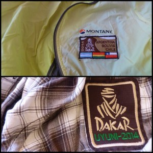 Ecussons trouvés à Uyuni. J'ai fait ma petite couturière. Ca détend bien ce truc