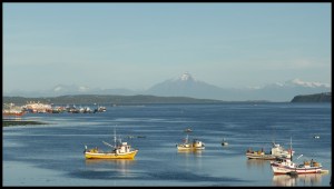 volcan Chaiten au fond, notre destination