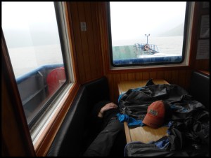 le clodo sur le banc, c'est Ophélie