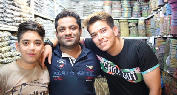 au bazar de Teheran. Ils refuseront qu'on paye